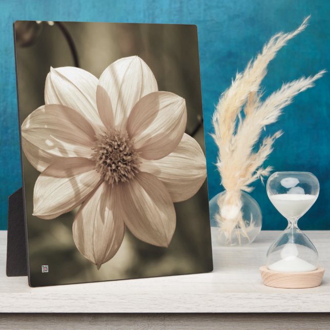 Sunny Dahlia Plaque (Side)