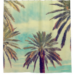 Sunny Palm Plantation: Cultivated Oasis.