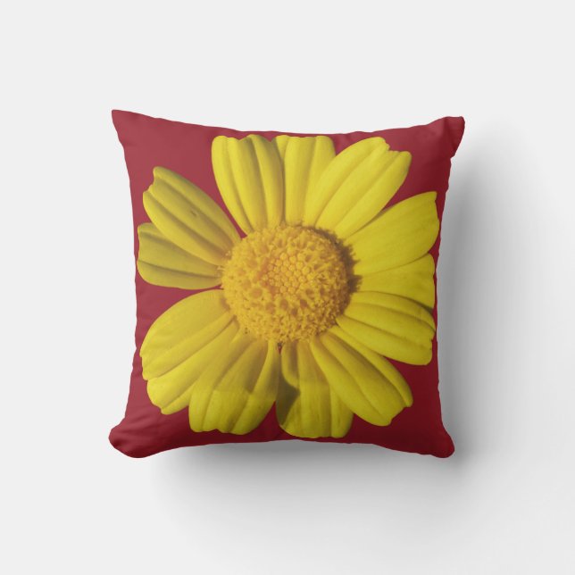 Sunny yellow chamomile throw pillow (Front)