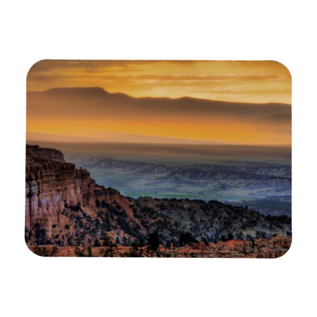 Sunrise at Bryce Canyon Magnet (Horizontal)