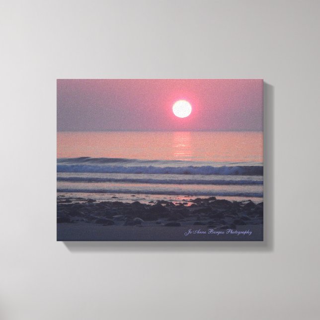 Sunrise over Hampton Beach Canvas Print (Front)