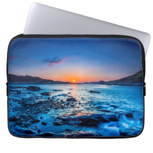 Sunrise Over Horizon At Seashore At Dawn Laptop Sleeve
