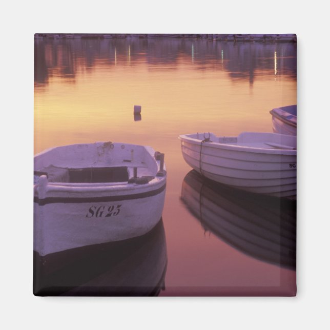 Sunrise over Stari Grad harbour with fishing Magnet (Front)