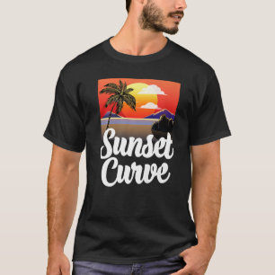 Sunset Beach Curve  Women Sunset Love Nature T-Shirt