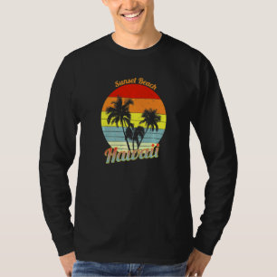 Sunset Beach Hawaii Retro Tropical Palm Trees Vaca T-Shirt