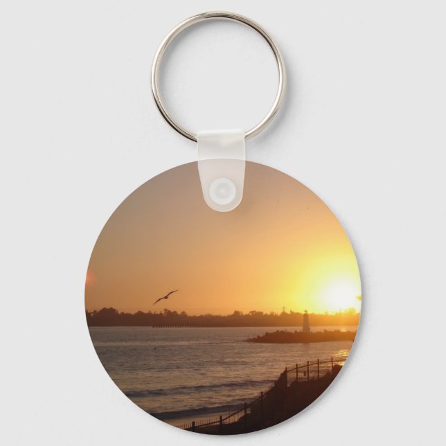 Sunset by the lighthouse keychain (Front)