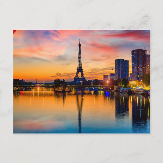 Sunset in Paris, France. Eiffel Tower on Seine  Postcard (Front)