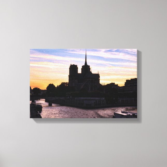 Sunset on Notre Dame de Paris Canvas Print (Front)