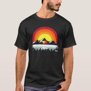 Sunset Outdoor Mountains Forest Animal Wildlife Gr T-Shirt