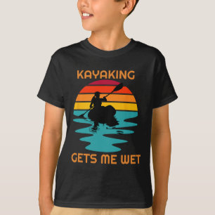 Sunset Women Kayaking Gets Me Wet Kayak Boating Pa T-Shirt