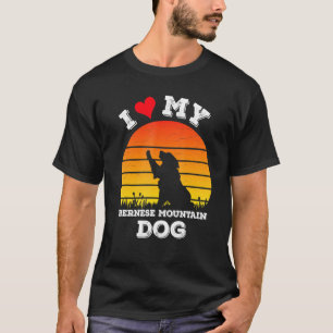 Super Bernese Mountain Dog Retro Vintage75s T-Shirt