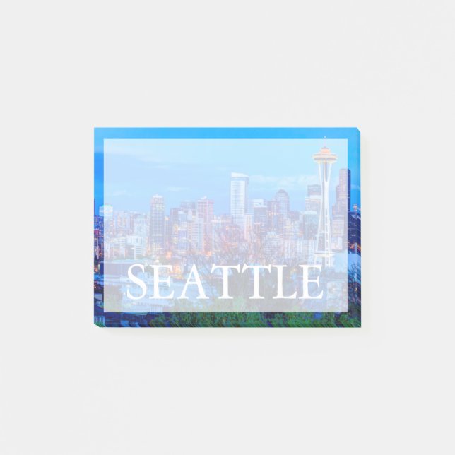 Super Moon rising near Seattle skyline Post-it Notes (Front)