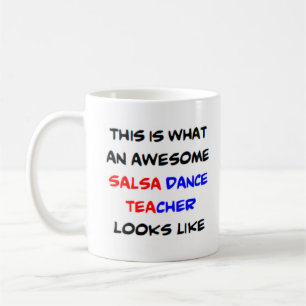 superbe salsa professeur de danse tasse de café