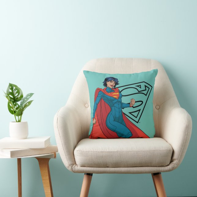 Supergirl Hovering in Blue Suit Throw Pillow (Chair)