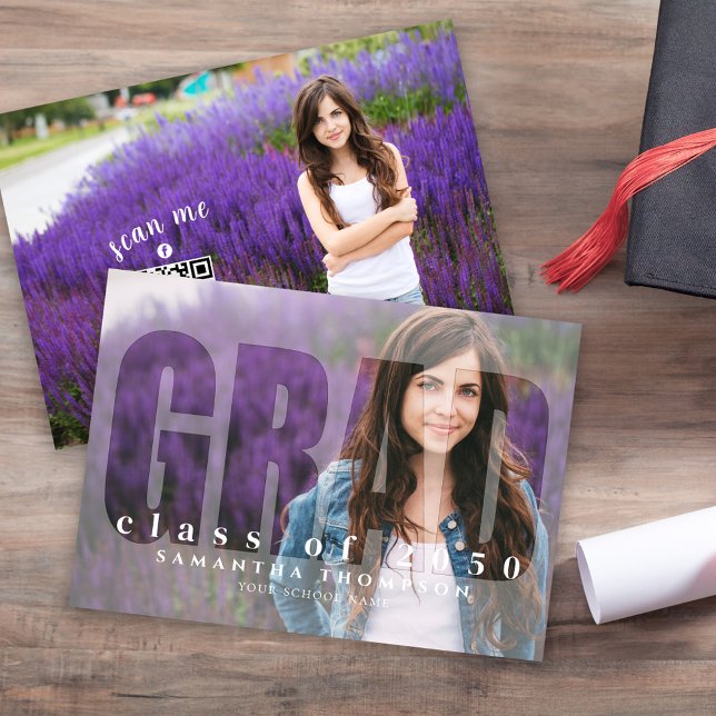 Superposition de la typographie Modèle photo moder (Creative graduation photo invitation with "GRAD" Typography photo overlay. )