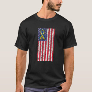 Support Ukraine I Stand With Ukraine Ribbon Vintag T-Shirt