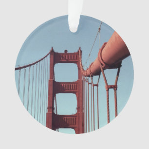 Sur golden gate bridge