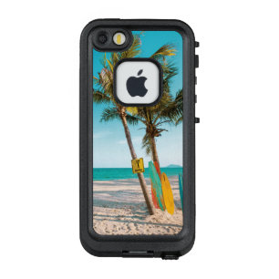 Surf boards on beach throw pillow LifeProof FRÄ’ iPhone SE/5/5s case