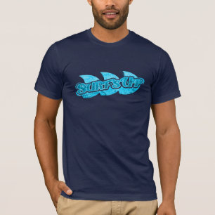 Surf vers le haut de la mer des hommes et du