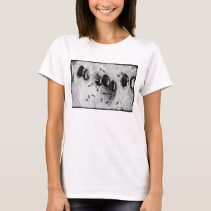 surfing ants T-Shirt