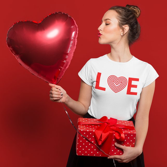 Surprise Proposal T-Shirt (Girl preparing for a lovely surprise)