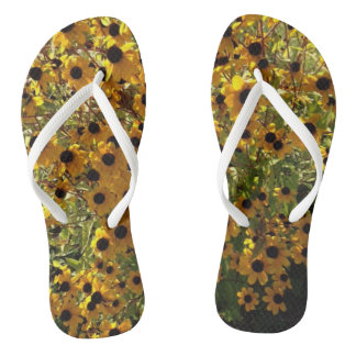 Susan aux yeux noirs Fleurs jaunes Tongs vertes