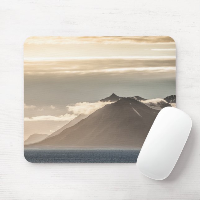 Svalbard Landscape Photo Mouse Pad (With Mouse)