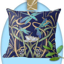 Throw Pillows >