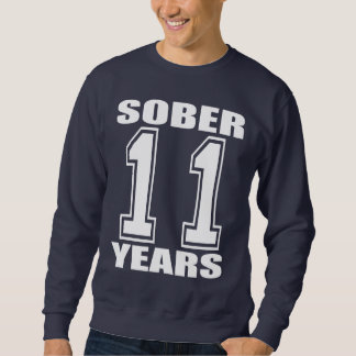 Sweatshirt Assagissez 11 ans de blanc sur l'obscurité