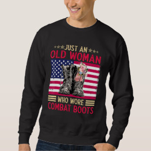 Sweatshirt Combat Boots