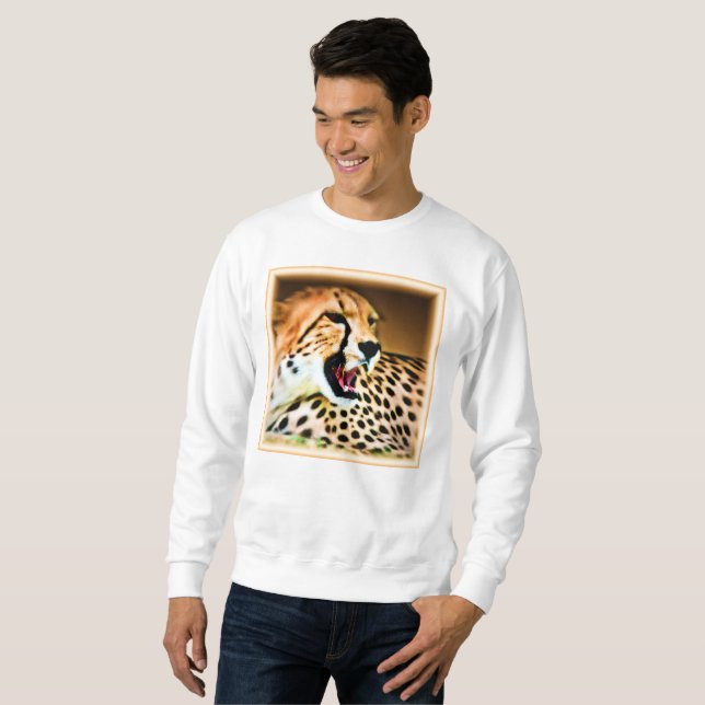 Sweatshirt "Fierce and Fiery Cheetah Design". Commandez dès m (Devant entier)
