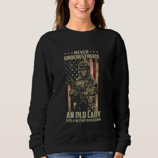 Sweatshirt Fière Vielle Dame Avec Arrière - plan Militaire US