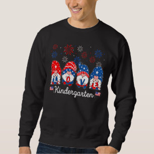 Sweatshirt Gnome Love maternelle Enseignant Patriotique 4e De