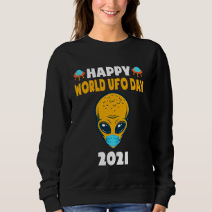 Sweatshirt Joyeux Ufo Day 2021 Mignonne tête Alien portant le