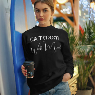 Sweatshirt Maman de chat noir personnalisée amoureux des anim