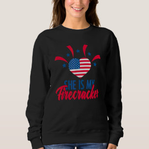 Sweatshirt Patriotique Elle Est Mes Pétards 4 Juillet Ameri