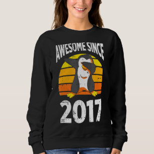 Sweatshirt Penguin stupéfiant depuis 2017 5e anniversaire 5 a