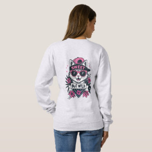 Sweet But Wild – Modern Streetwear Cat T-Shirt Sweatshirt