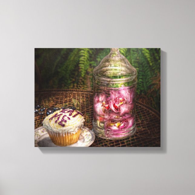 Sweet - Cupcake - Eat Me Canvas Print (Front)