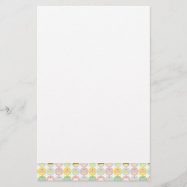 Sweet Cupcake Pattern Stationery (Front)