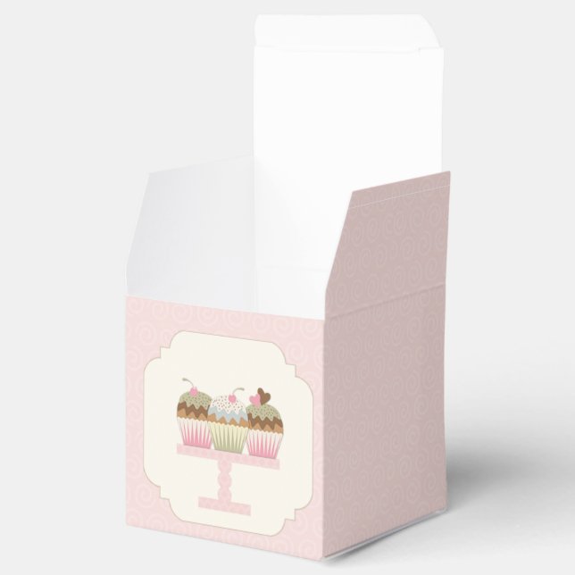 Sweet Cupcakes Favor Box (Opened)