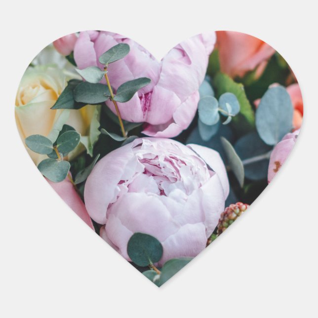 Sweet Floral Bouquet Heart Shaped Label (Front)