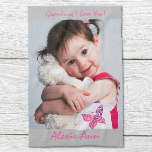 Sweet grandchild says, "I Love You" Personalize Kitchen Towel
