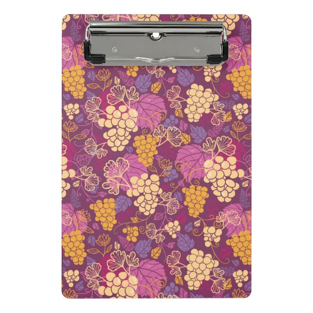 Sweet grape vines pattern background mini clipboard (Front)
