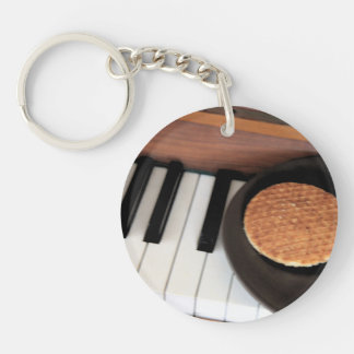 Sweet Harmony – Stroopwafel on Piano Key Holder Keychain