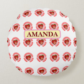 Sweet Juicy Strawberries Summer Fruit  Round Pillow
