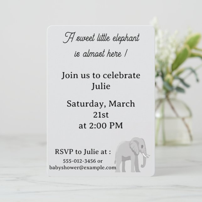 Sweet Little Elephant Baby Shower Invitation  (Debout devant)
