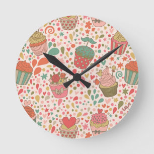 Sweet pattern round clock