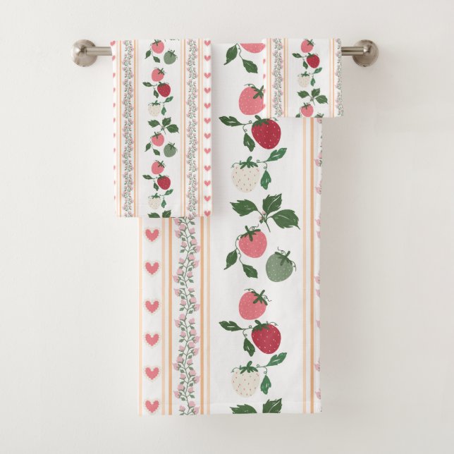 Sweety beautiful retro strawberry heart bath towel set (Insitu)