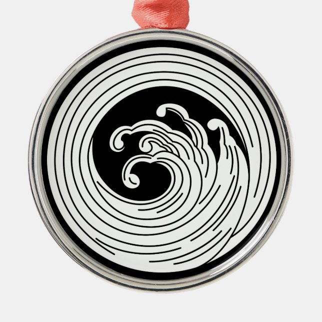 Swirl-like wave circle metal ornament (Front)